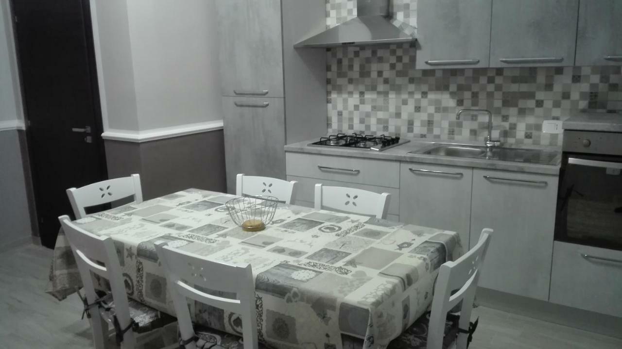 Casa Vacanza Rosariomaria 레알몬테 외부 사진